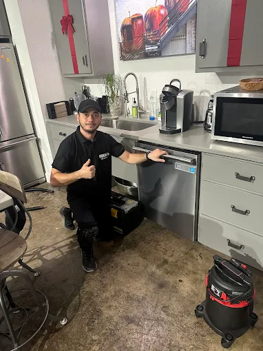 Appliance repair by Max Fixing technician - photo 5