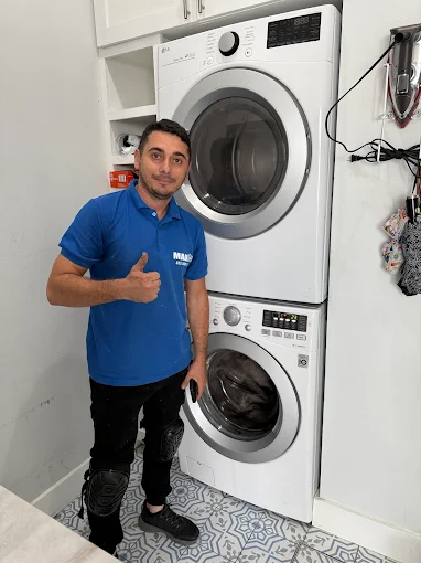 Appliance repair by Max Fixing technician - photo 12