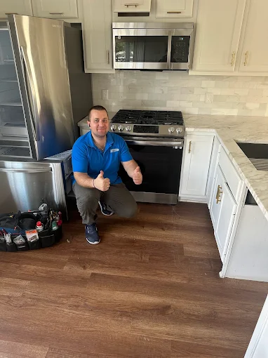 Appliance repair by Max Fixing technician - photo 11