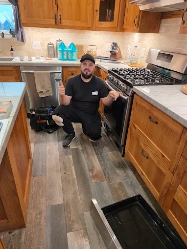 Appliance repair by Max Fixing technician - photo 2