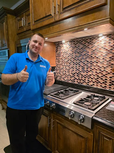 Appliance repair by Max Fixing technician - photo 3