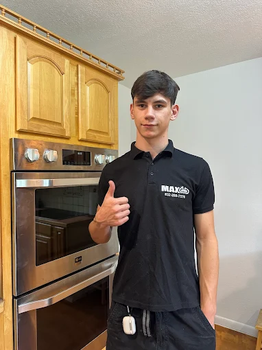 Appliance repair by Max Fixing technician - photo 10